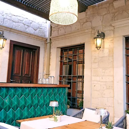 Mai Alacati منزل للإقامة