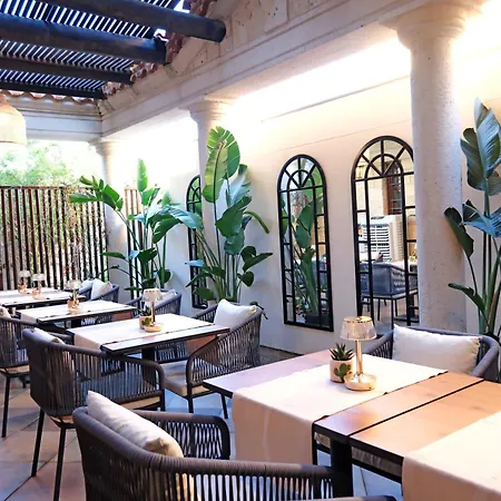 Mai Alacati Homestay *